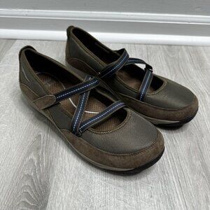 Dansko Shoes Womens Size 41 Brown Suede Mary Jane Comfort Walking Strap Casual